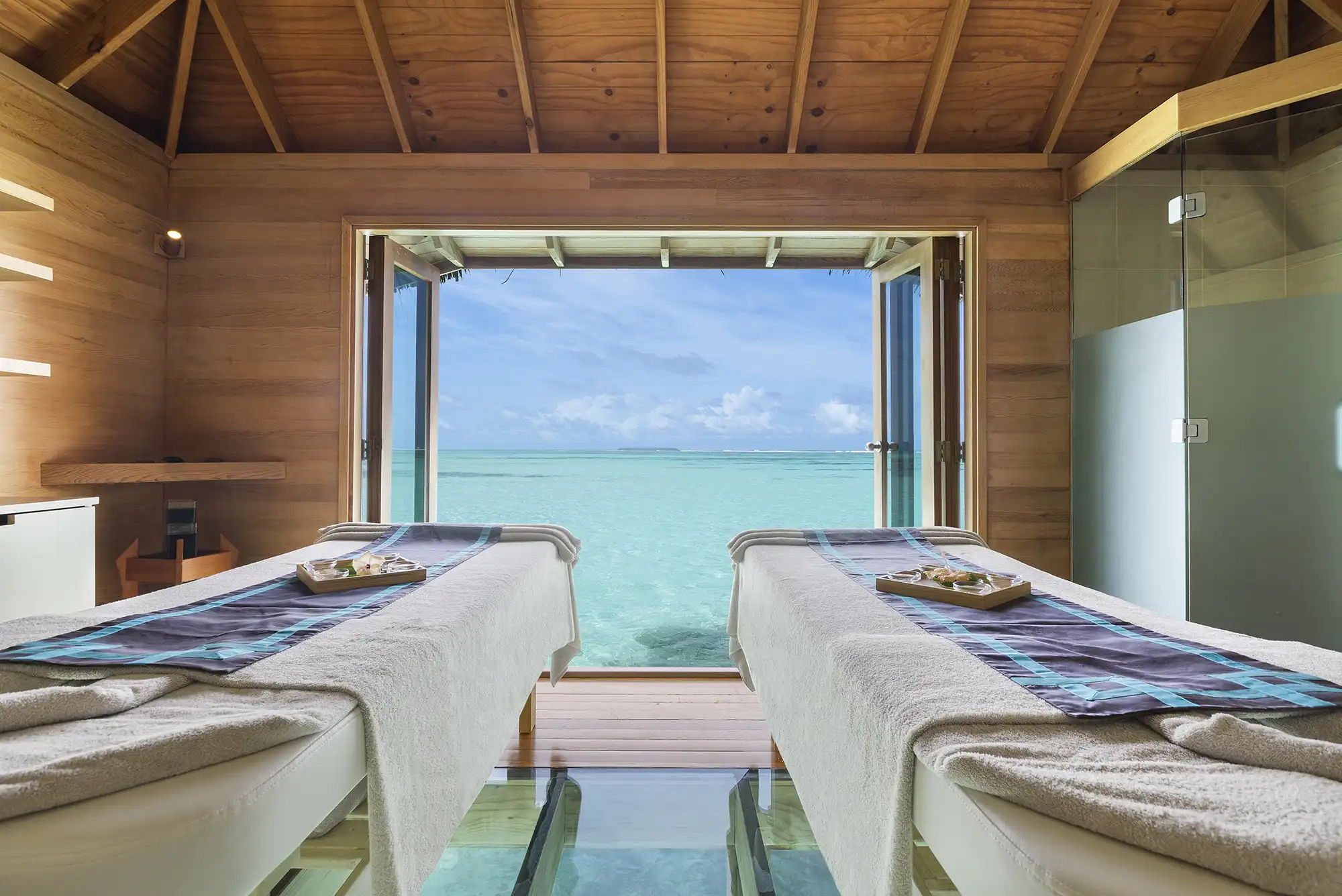 Over-water Spa - pic 5