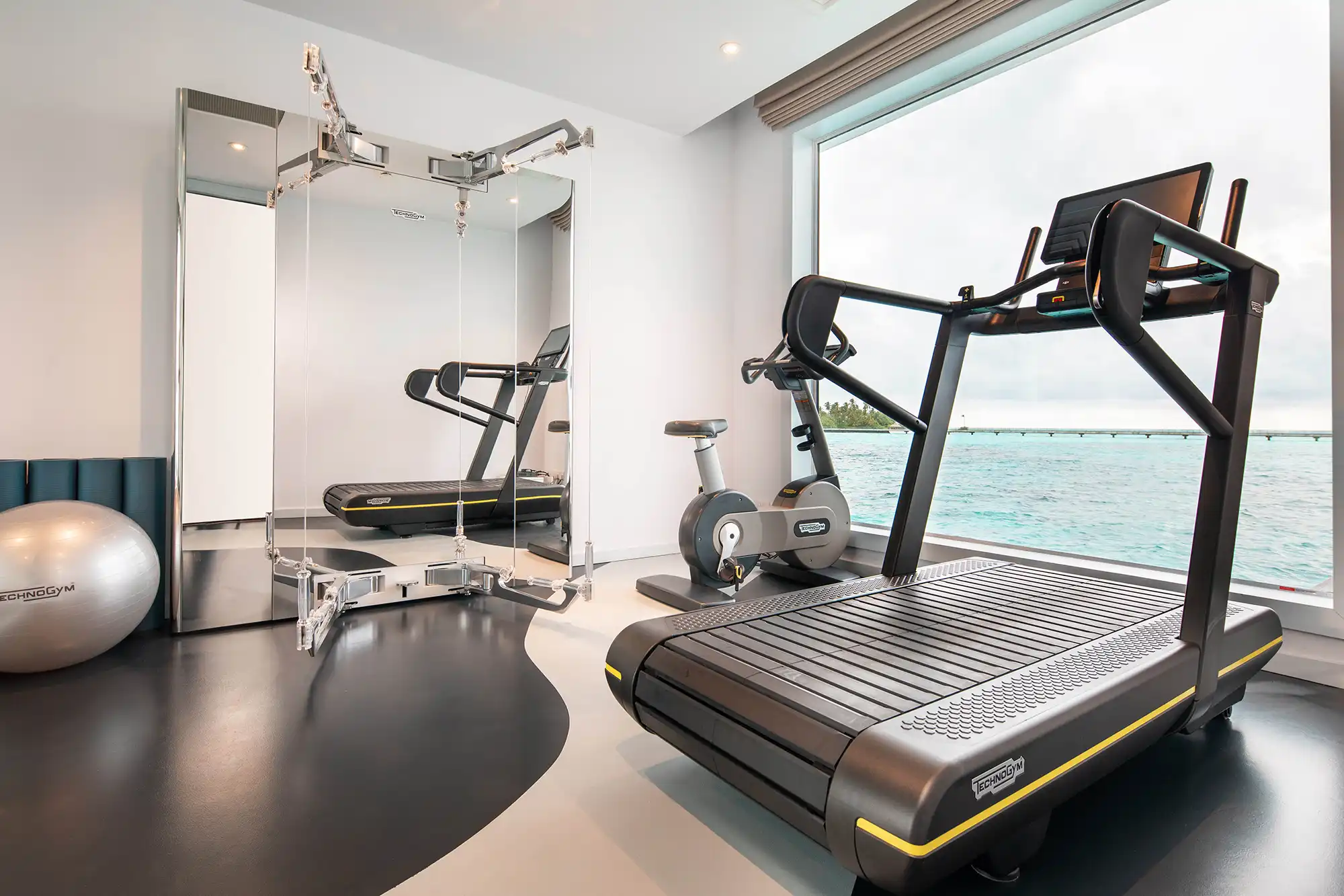 THE MURAKA - Living Beneath the Waves - Room Images 8