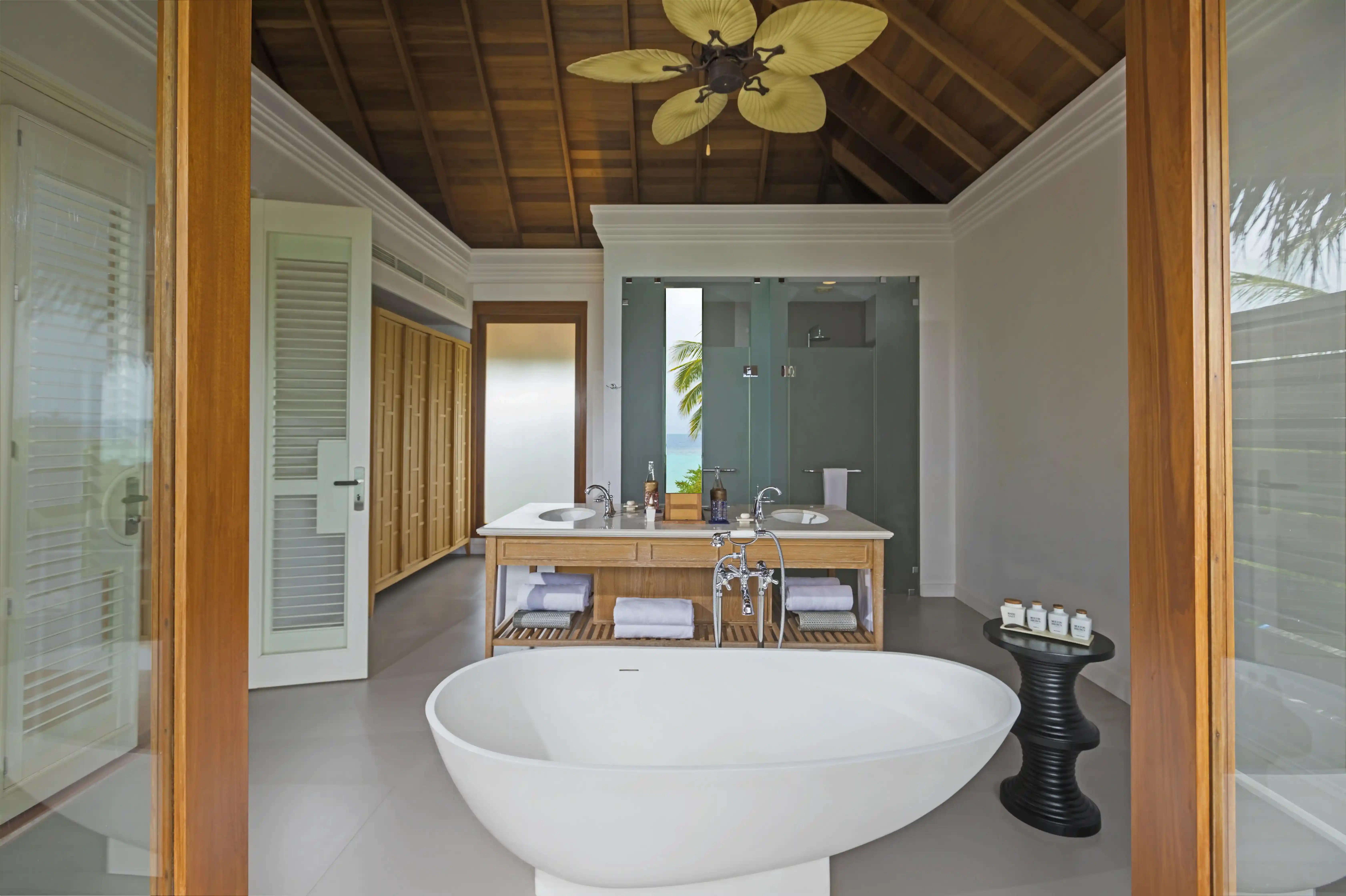 双卧室沙滩泳池别墅 - 房型图片 4