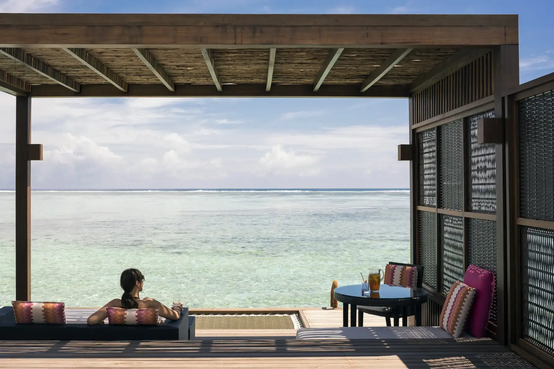 Sunset Water Villa with Pool - Room Images 2