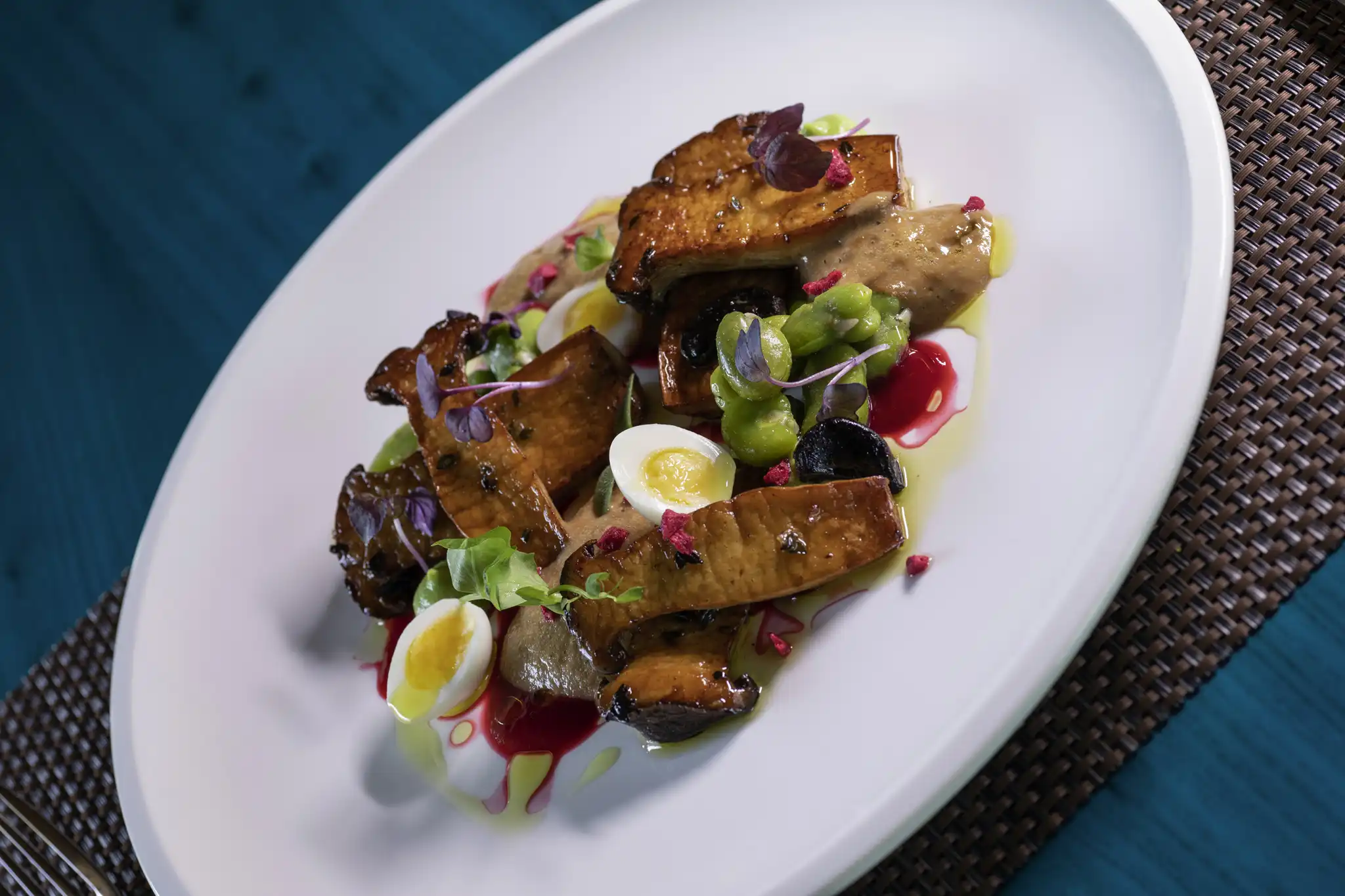 Phat Chameleon オーガニックヴィーガンレストラン - pic 3