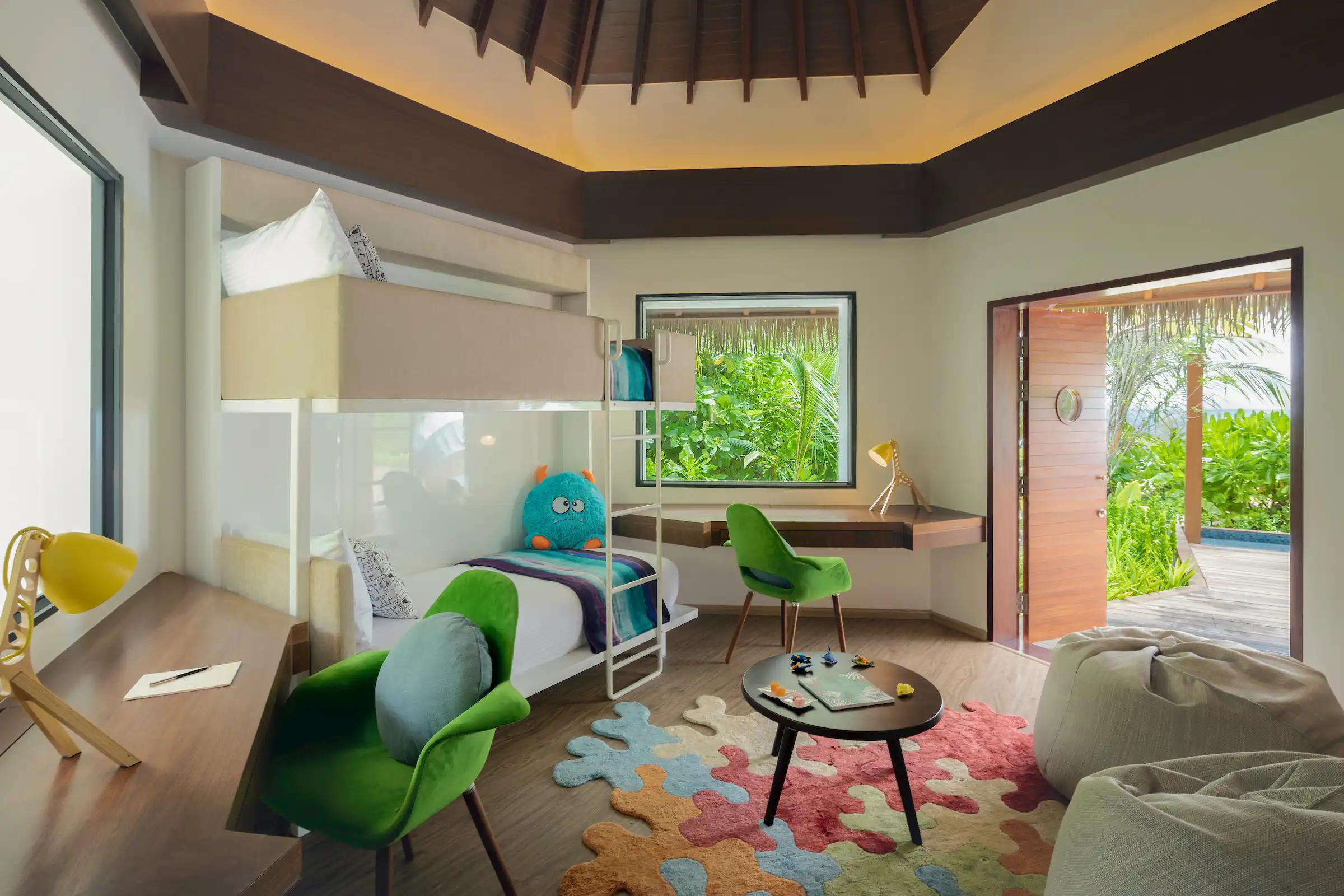 Family Beach Pool Villa - A Water Paradise for Family Joy - Room Images 1