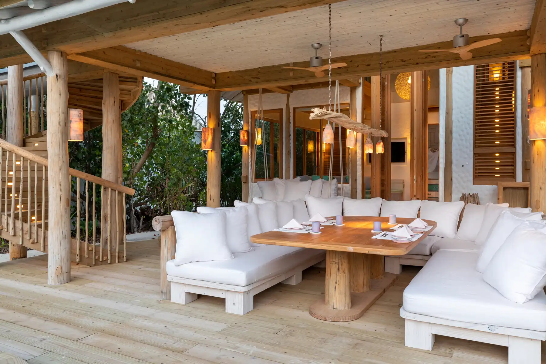 2 Bedroom Island Retreat with Slide - Garden Estate Paradise, Family Sanctuary - Room Images 8