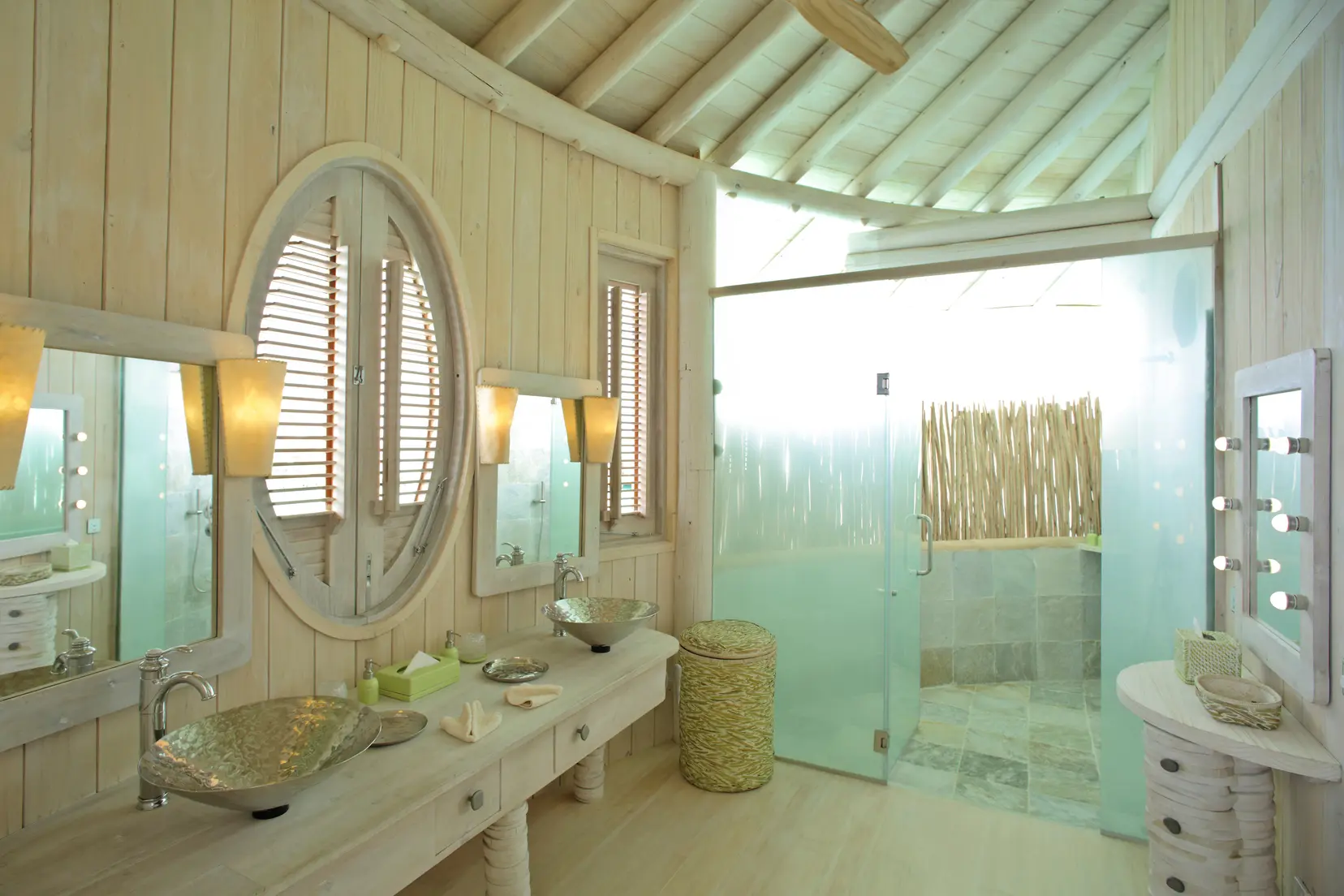 2 Bedroom Water Retreat with Slide - Multi-Level Lagoon Mansion, Celestial Harbor - Room Images 8