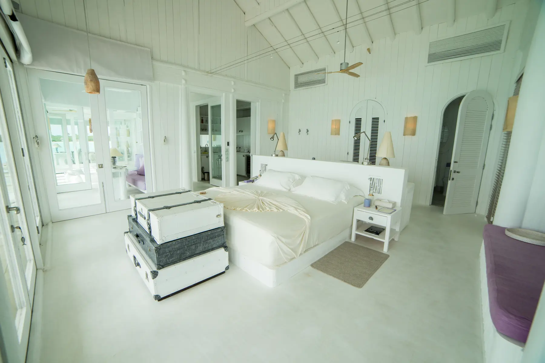 3 Bedroom Water Retreat with Slide - Vast Ocean Palace, Multi-Generational Harbor - Room Images 6