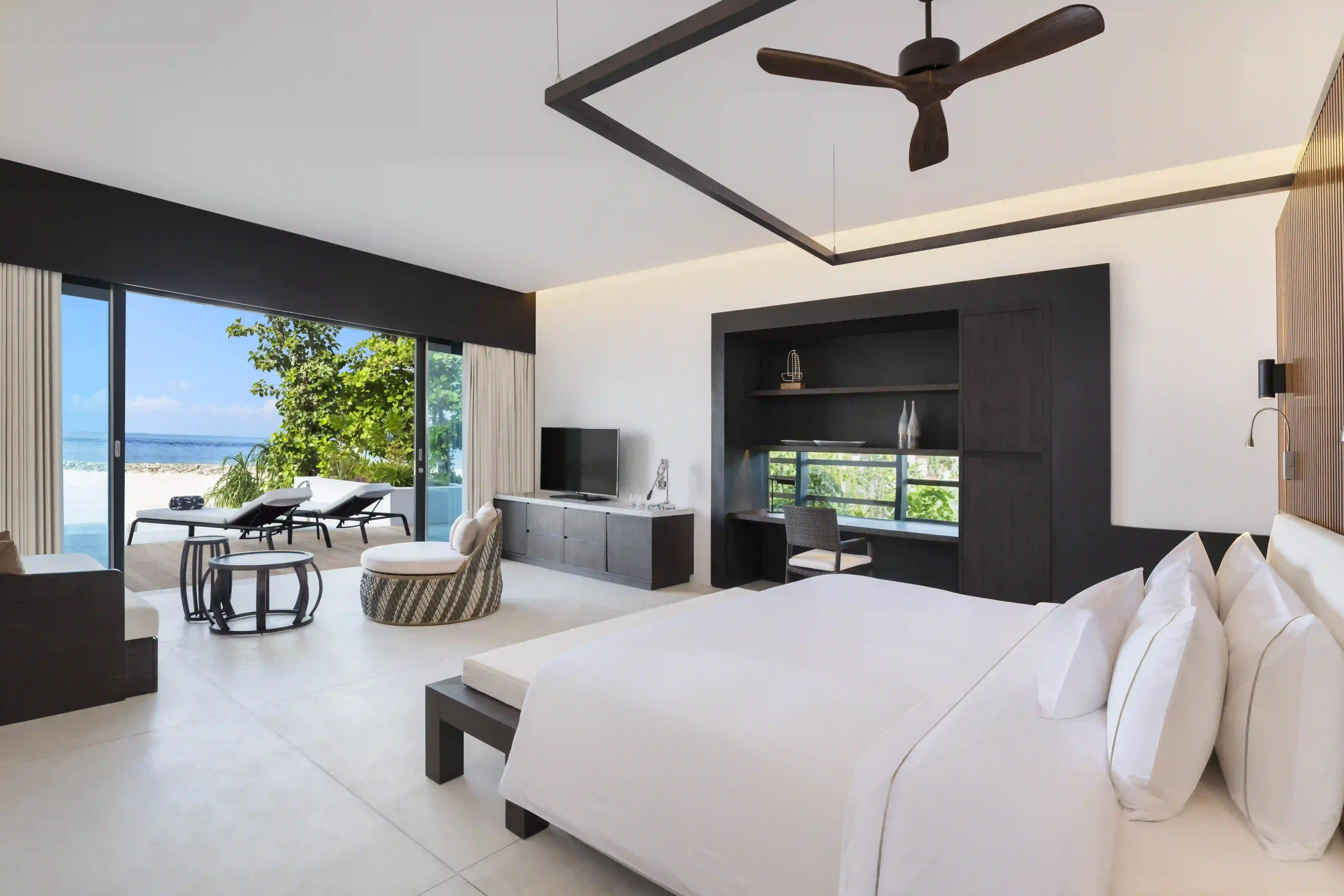 Two Bedroom Heavenly Beach Residence - Your Own Private Beach Kingdom - Room Images 2